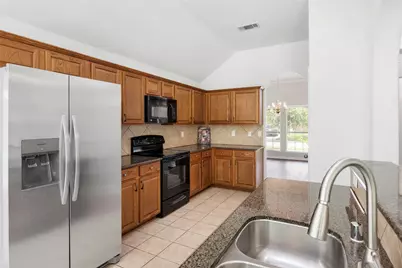 135 Springtree Street, Denton, TX 76209 - Photo 5