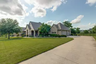 2860 Forest Dr, Celina, TX 75009 - Photo 3