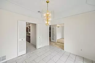 1908 Scarlett Ct, Arlington, TX 76012 - Photo 11