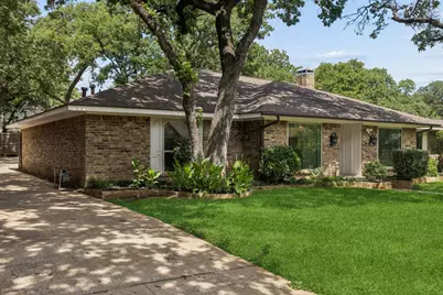 1908 Scarlett Court, Arlington, TX 76012 - Photo 3