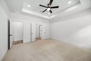 2810 Gillespie St, Greenville, TX 75401 - Photo 15
