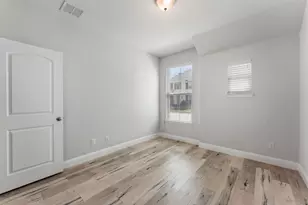 2104 Barx Dr, Little Elm, TX 75068 - Photo 11