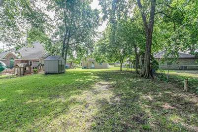 1415 N College Street, McKinney, TX 75069 - Photo 21