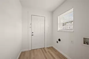 1815 W Brooklyn Ave, Dallas, TX 75208 - Photo 17