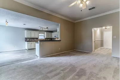 633 Manchester Drive, Mansfield, TX 76063 - Photo 9
