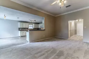 633 Manchester Dr, Mansfield, TX 76063 - Photo 9