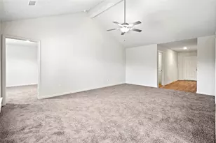 8204 Buck Mountain Pass, Fort Worth, TX 76179 - Photo 5