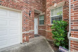 706 S Jupiter Rd, Allen, TX 75002 - Photo 3