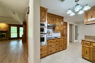 3212 Laurel Oaks Ct, Garland, TX 75044 - Photo 9