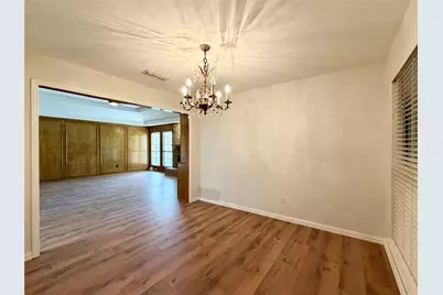 3212 Laurel Oaks Court, Garland, TX 75044 - Photo 7