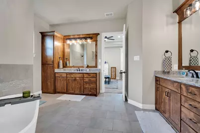 1310 Rustic Ridge, Midlothian, TX 76065 - Photo 11