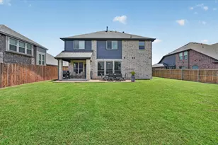 1943 Silverleaf Dr, Glenn Heights, TX 75154 - Photo 33