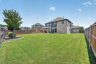 1943 Silverleaf Dr, Glenn Heights, TX 75154 - Photo 35