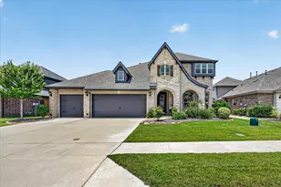 1943 Silverleaf Dr, Glenn Heights, TX 75154 - Photo 1