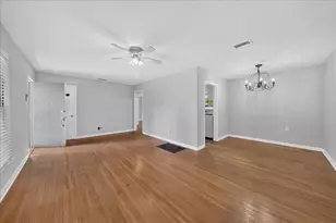 307 Norwood Dr, Hurst, TX 76053 - Photo 5