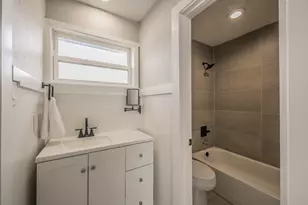 717 Cain St, Lake Dallas, TX 75065 - Photo 27