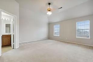 10813 Middleglenn Rd, Fort Worth, TX 76052 - Photo 9