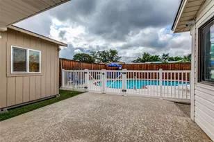 1902 Heather Way, Richardson, TX 75081 - Photo 5
