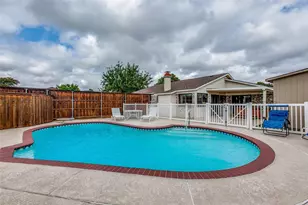 1902 Heather Way, Richardson, TX 75081 - Photo 7