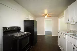 901 N Howeth, Gainesville, TX 76240 - Photo 13