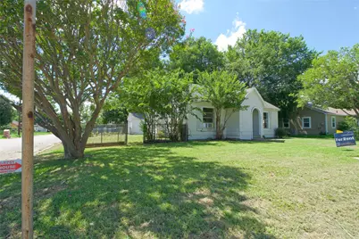 901 N Howeth, Gainesville, TX 76240 - Photo 3