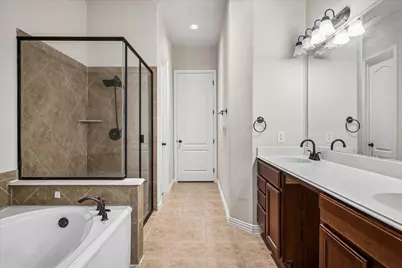 2470 Sunderland Lane, Lewisville, TX 75067 - Photo 17