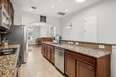 2470 Sunderland Lane, Lewisville, TX 75067 - Photo 11