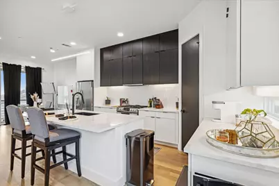2912 Hawthorne Avenue #101, Dallas, TX 75219 - Photo 3