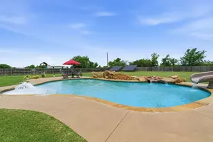 813 Blue Quail Dr, Weatherford, TX 76087 - Photo 37