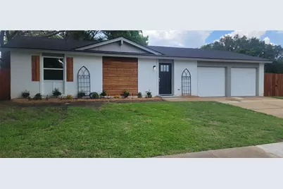 2700 Ozark Drive, Arlington, TX 76014 - Photo 1