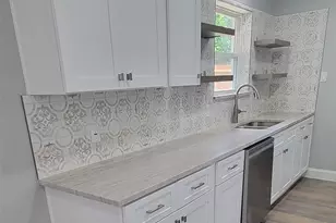 2700 Ozark Dr, Arlington, TX 76014 - Photo 7