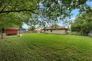 1307 Luanne, Bellmead, TX 76705 - Photo 19