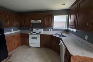 517 Birch St, Crowley, TX 76036 - Photo 19