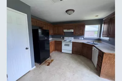 517 Birch Street, Crowley, TX 76036 - Photo 17