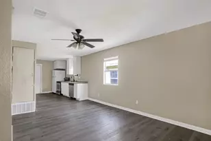 2520 N Hickory St, Sherman, TX 75092 - Photo 9