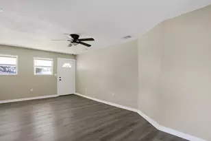 2520 N Hickory St, Sherman, TX 75092 - Photo 7