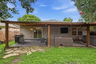 1572 Chivalry Ln, Little Elm, TX 75068 - Photo 33