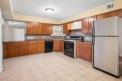 1631 Macmanus Drive, Dallas, TX 75228 - Photo 9