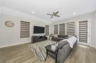 2124 Bailey St, Carrollton, TX 75010 - Photo 13