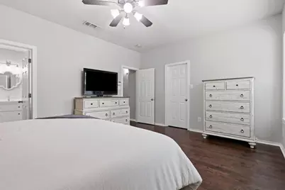 807 Huebner Way, Burleson, TX 76028 - Photo 33