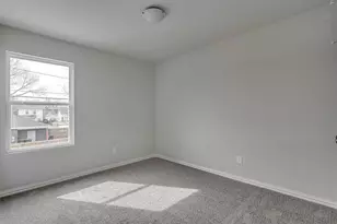 1136 E Broadway Ave, Fort Worth, TX 76104 - Photo 11