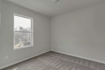 1136 E Broadway Avenue #1138, Fort Worth, TX 76104 - Photo 13