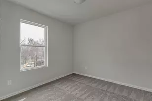 1136 E Broadway Ave, Fort Worth, TX 76104 - Photo 13