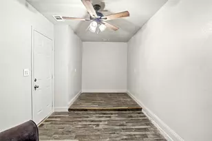 6200 Big Springs Dr, Arlington, TX 76001 - Photo 17