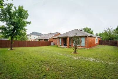 7048 Summit Parc Drive, Dallas, TX 75249 - Photo 15