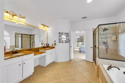 8305 Bartley Circle, Plano, TX 75025 - Photo 11