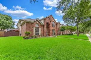 8305 Bartley Cir, Plano, TX 75025 - Photo 3