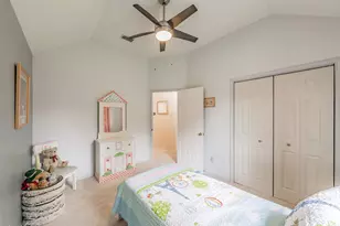 6817 Greenleaf Dr, North Richland Hills, TX 76182 - Photo 25