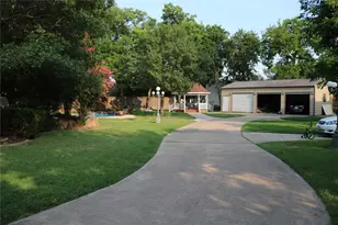 3010 Saint Lo, Irving, TX 75060 - Photo 5