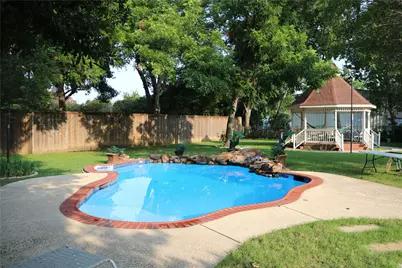 3010 Saint Lo, Irving, TX 75060 - Photo 7